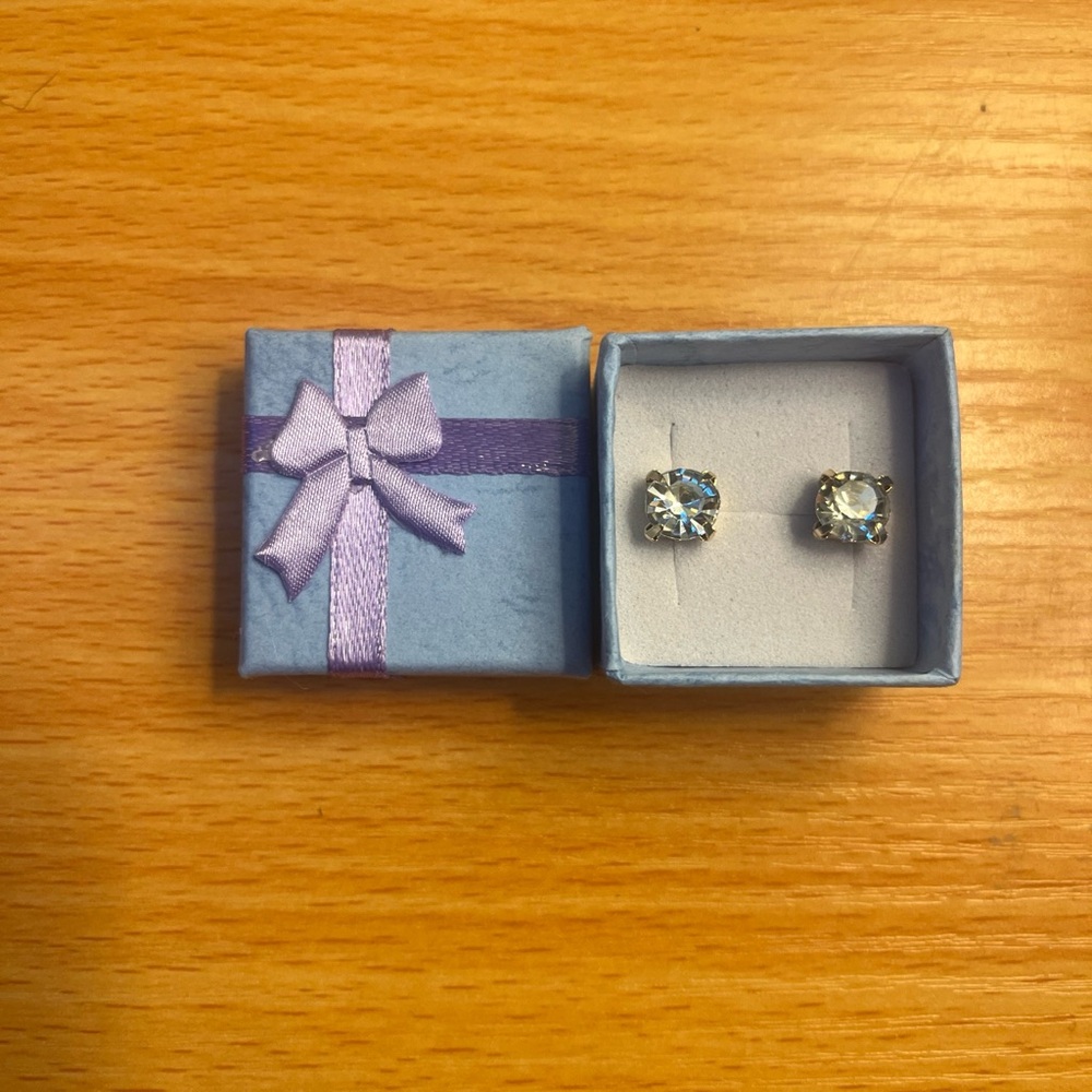 Elegant Golden Stainless Steal Cubic Zirconia Stud Earrings